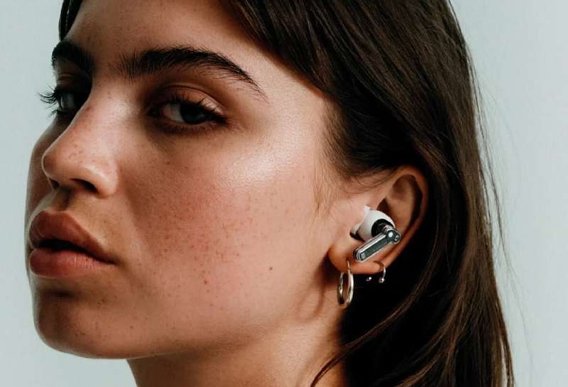 Создатель OnePlus выпустил необычные наушники. Это конкурент AirPods с дерзким дизайном