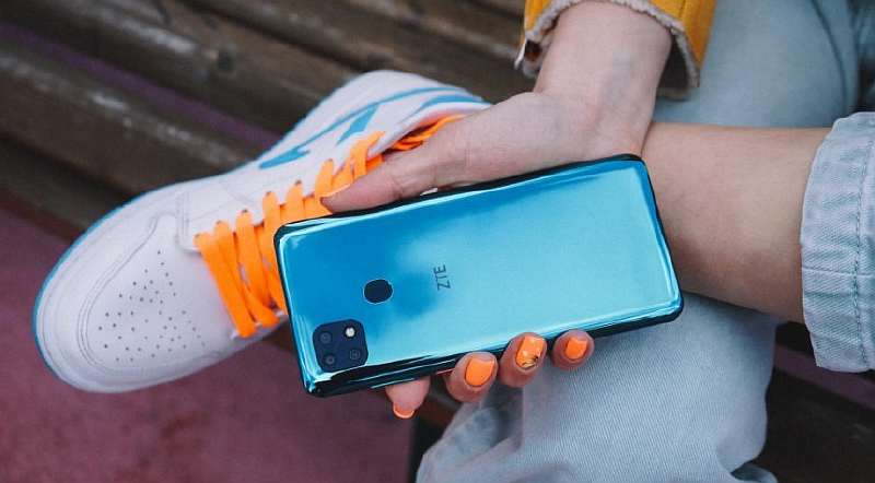 Мегафон за гроши распродает лучший бюджетник ZTE. Покупать надо уже сейчас