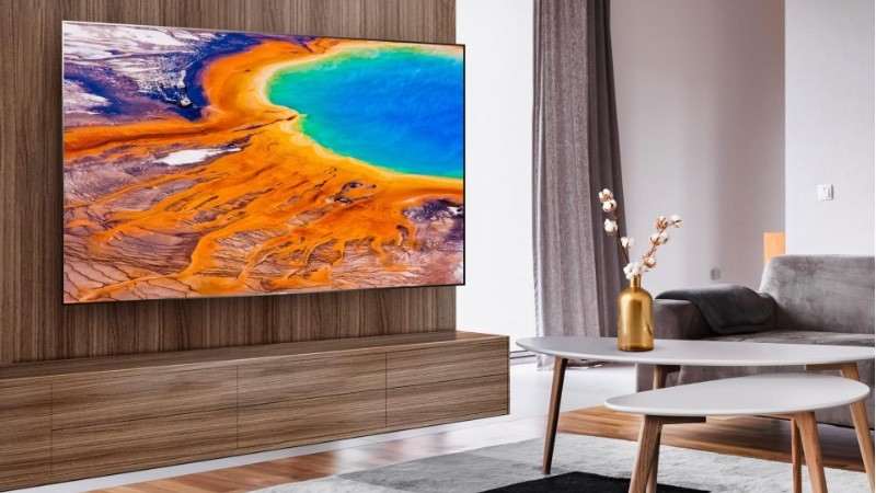 55-дюймовый телевизор QLED распродают со скидкой 20 тысяч. Есть секретный промокод