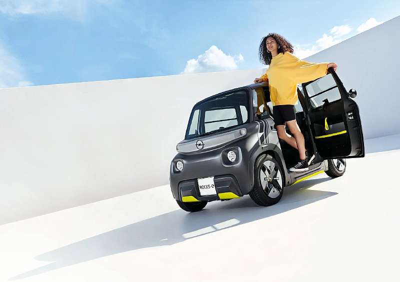 Opel представил дешевый электромобиль Rocks-e. Такие машины сделают революцию на дорогах