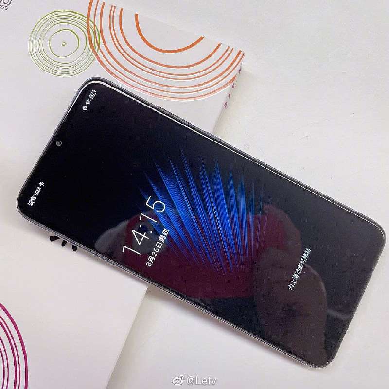 Помните LeEco? Компания возвращается на рынок с невероятно убогим смартфоном