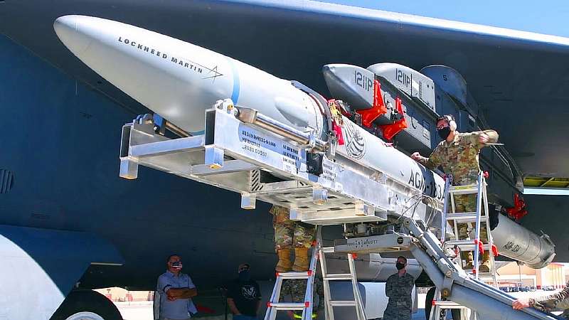 Новая ракета США летит в 5 раз быстрее скорости звука. Что известно?