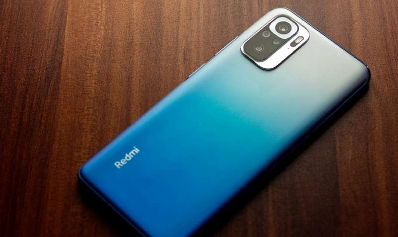 Роскачество назвало лучшие бюджетные смартфоны. Какие модели в списке?