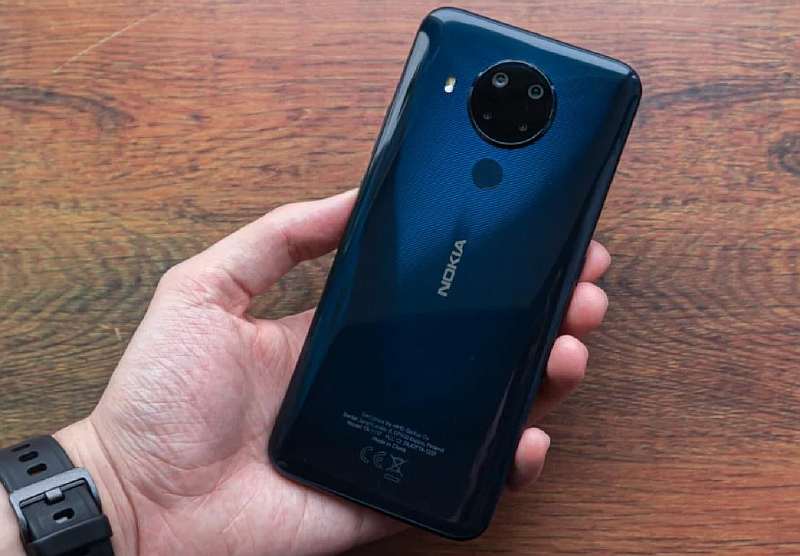 Ситилинк распродает классный бюджетник Nokia. Непопулярный, но очень качественный девайс