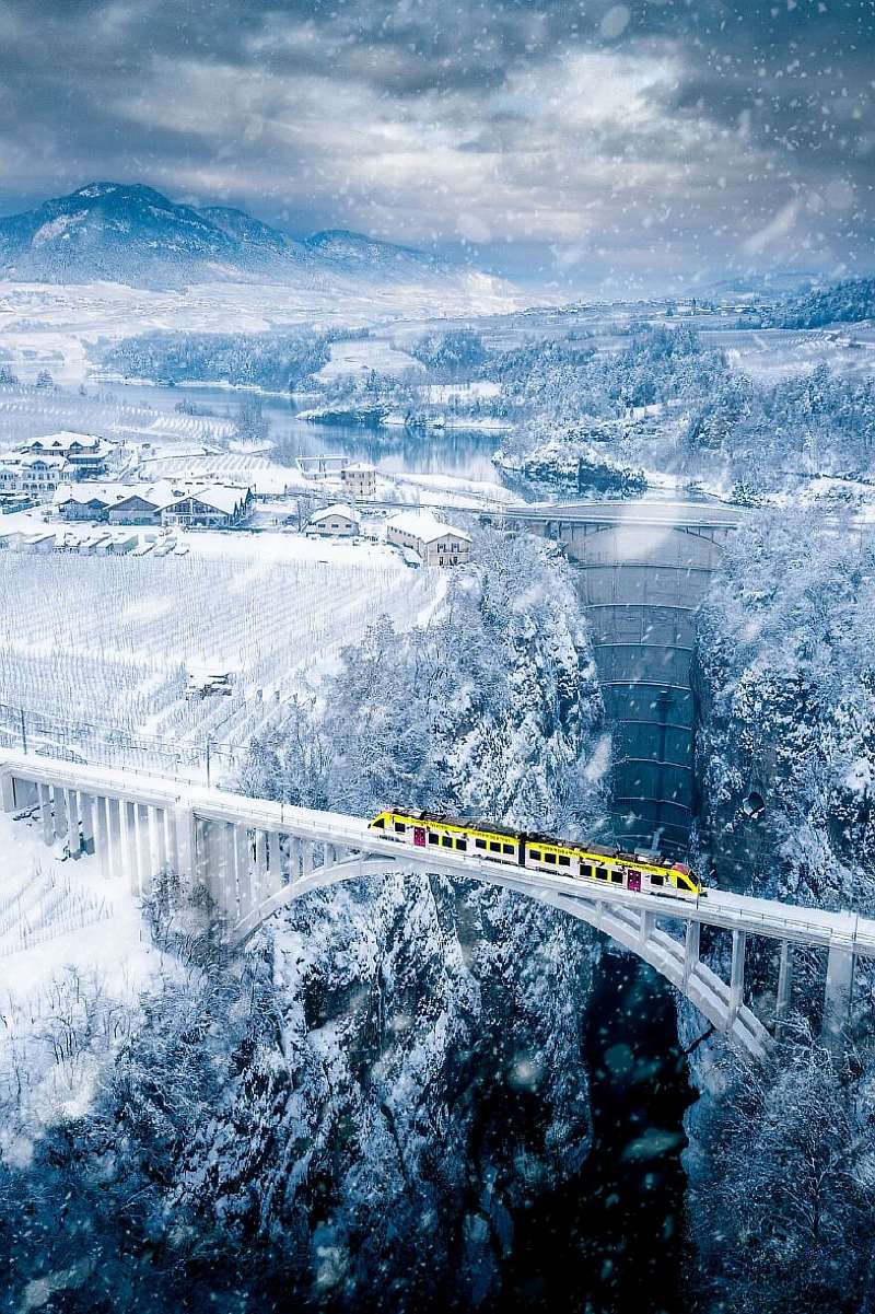 30 лучших фотографий, сделанных с квадрокоптеров в 2021 году. Потрясающая красота!