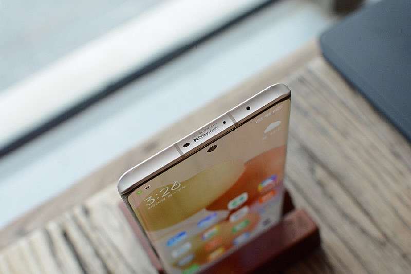 Самый красивый смартфон Xiaomi. Посмотрите, какую конфетку готовят китайцы