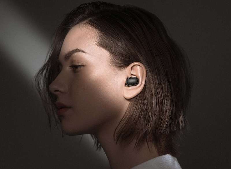 Хитовый аналог AirPods от Xiaomi обесценился. Берем TWS-наушники за 630 рублей