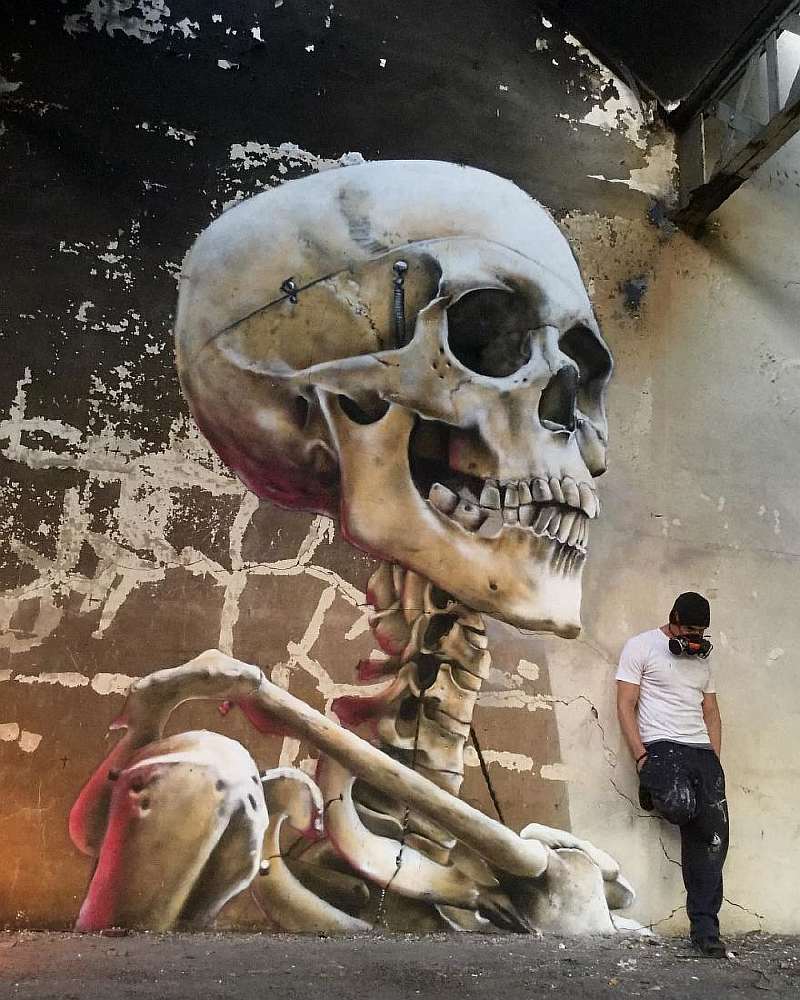 Французский уличный художник рисует 3D-граффити, и это зрелище не для слабонервных (30 фото)