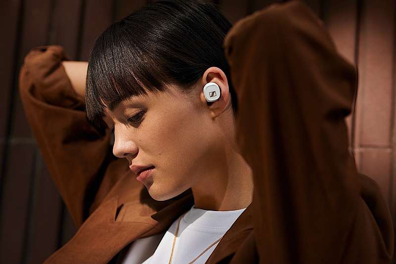 Аудиофильские TWS от Sennheiser отдают за полцены. Дешевле уже не будет