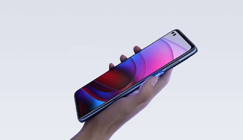 Эта Motorola рвет конкурентов, но о ней никто не знает. Почему?
