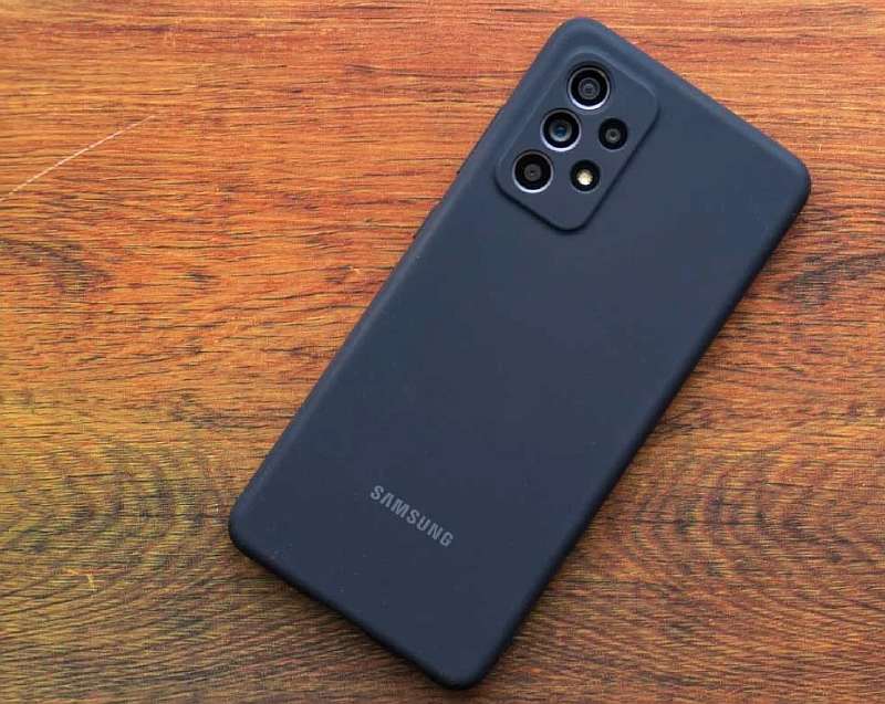 Samsung Galaxy A53 доступен по рекордно низкой цене. Оптимальная модель корейцев