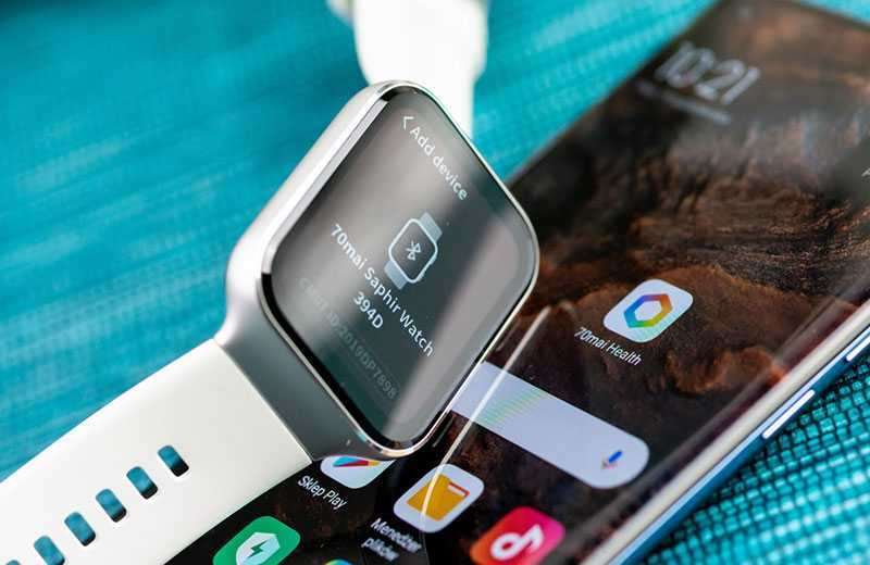 Смарт-часы Xiaomi рухнули в цене. Есть даже версия с сапфировым стеклом