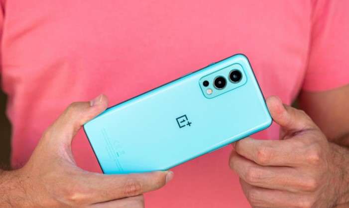 Мощный субфлагман OnePlus подешевел до исторического минимума. У него куча плюсов