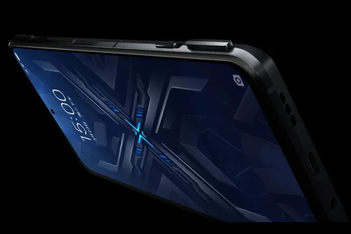 Геймерский флагман Xiaomi BlackShark обесценился на Али. У него полно преимуществ