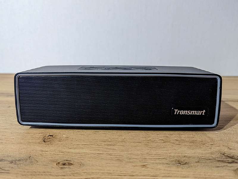 Обзор колонки Tronsmart Studio – цельнометаллический корпус и чистейший звук