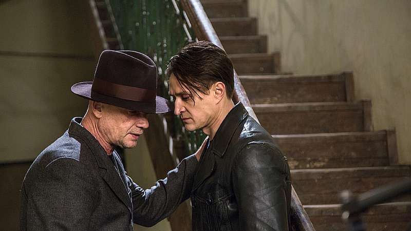 15 лучших сериалов «Первого Канала». Новинки и классика, которую не стыдно смотреть