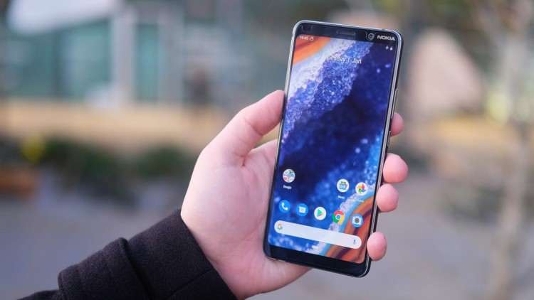 Nokia честно сказала: «флагманских смартфонов больше не будет»