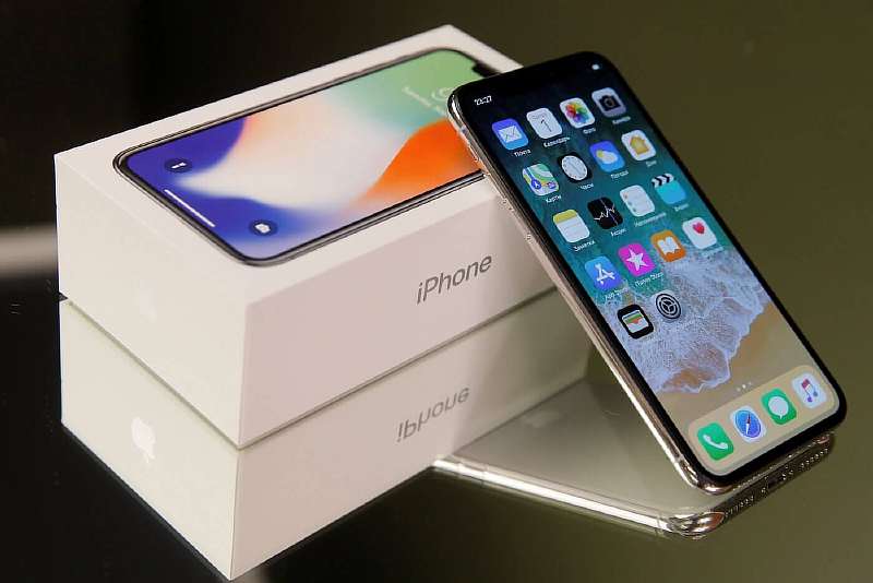iPhone теперь не нужно покупать. Apple будет раздавать смартфоны по подписке