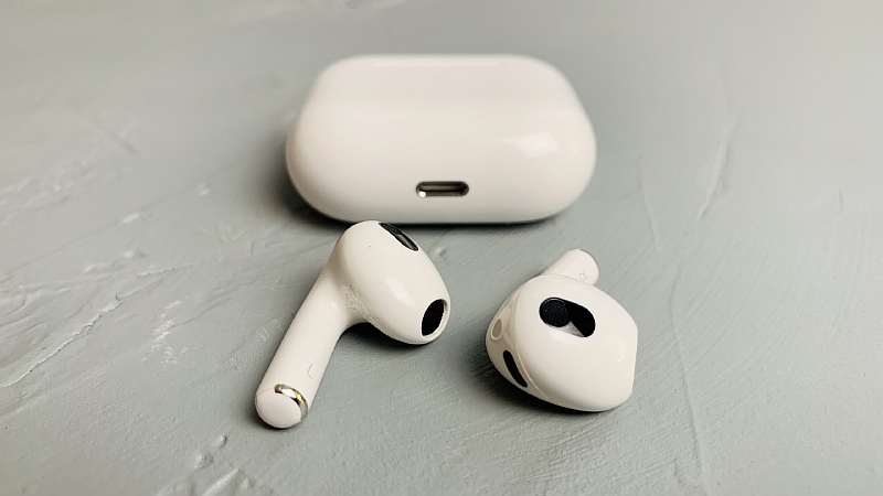 AirPods 3 отдают со скидкой на TMall. Это почти идеальные наушники
