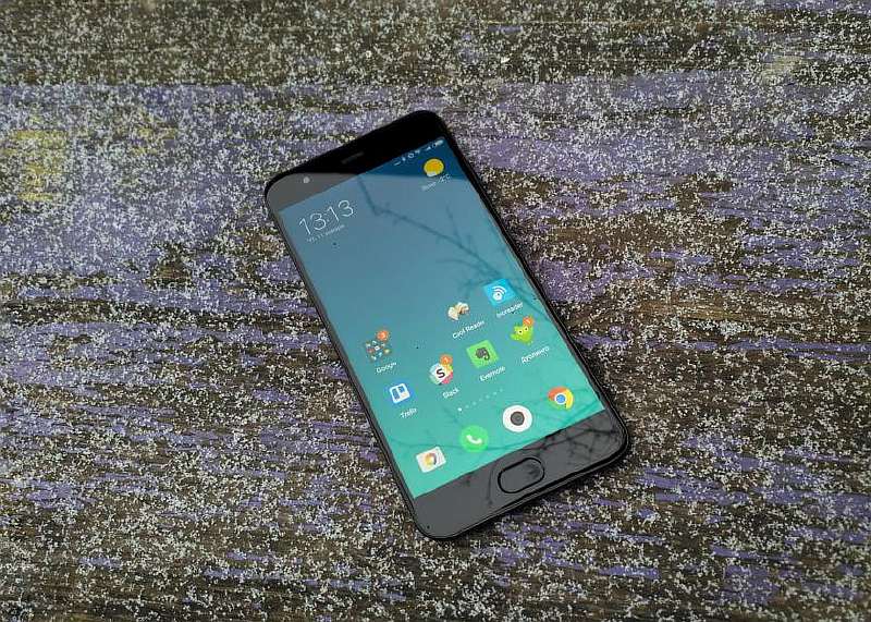 Выбран лучший смартфон в истории Xiaomi. Это старая, но популярная модель