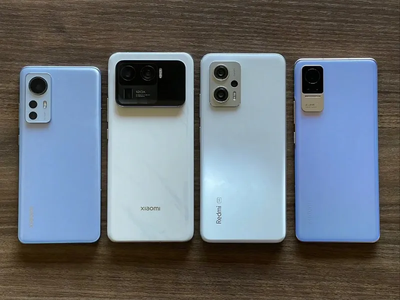 Каким смартфоном пользуется глава Xiaomi? В списке сразу несколько девайсов