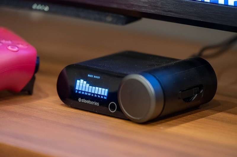 SteelSeries выпустила флагманские игровые наушники. Для ПК, Xbox, PlayStation