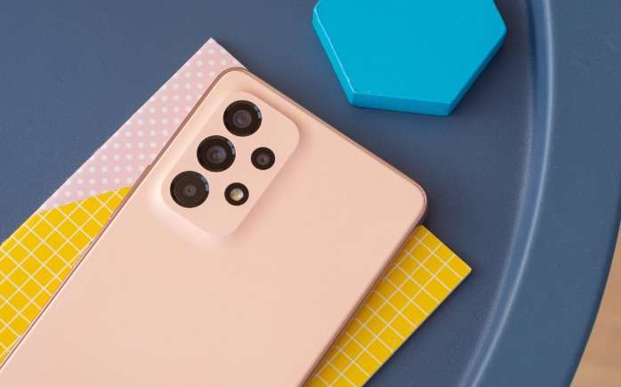 Samsung Galaxy A53 опять подешевел. Такой цены не было никогда