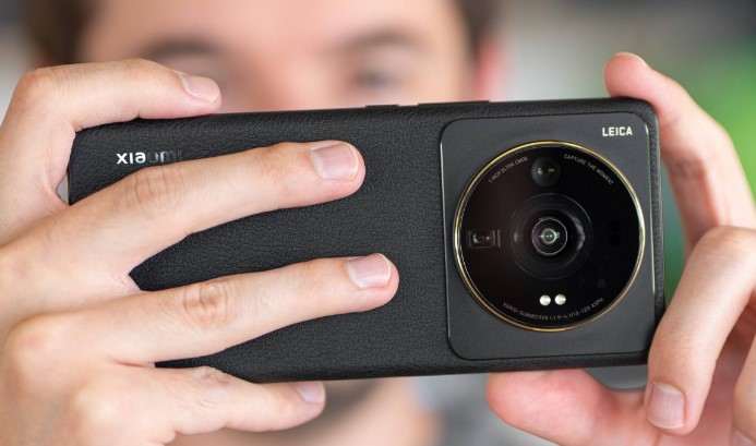 Xiaomi 12S Ultra только вышел, а уже продается с хорошей скидкой