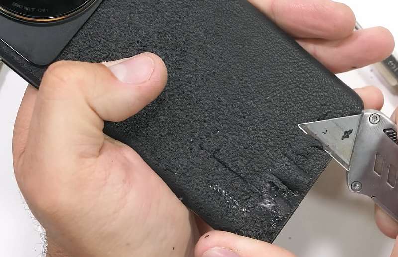 Царапали, гнули, жгли: Xiaomi 12S Ultra прошел испытания на прочность