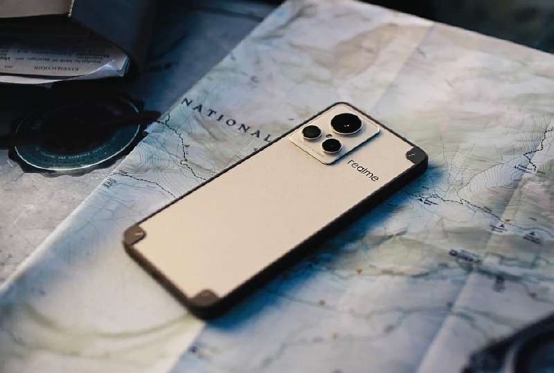 Представлен Realme GT2 Explorer Master Edition. Это 100% хит китайского бренда