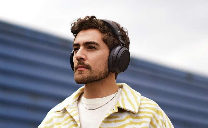 Sennheiser представила Momentum 4 – обновление одних из лучших беспроводных наушников
