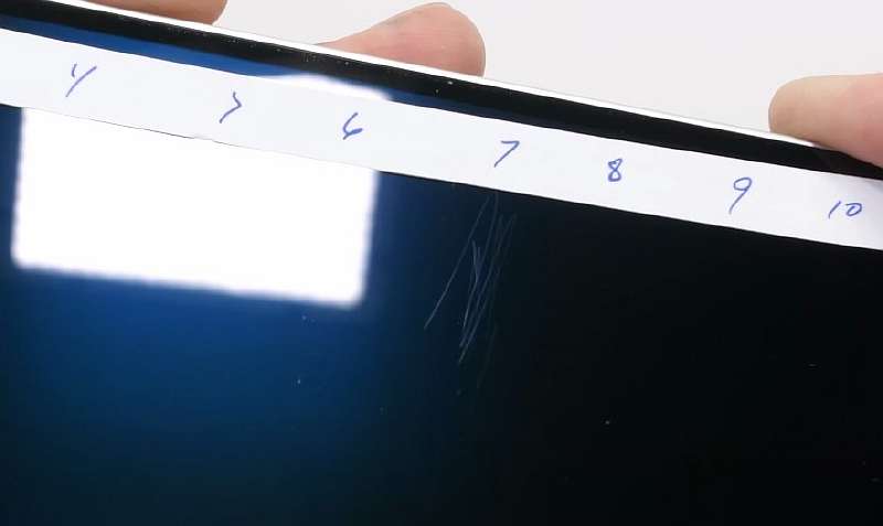 Nothing Phone (1) прошел испытания на прочность. Его не сломать!