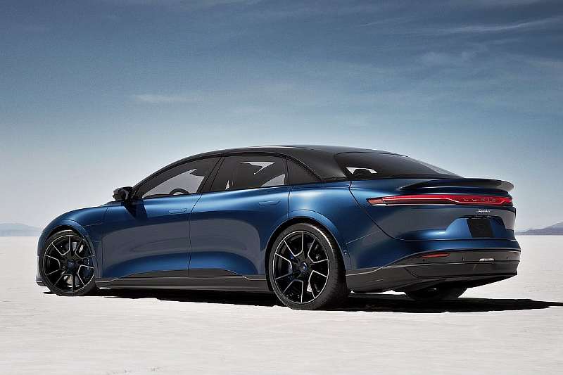 Убийца Tesla: представлен 1200-сильный электроседан Lucid Air Sapphire