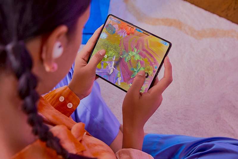 Представлен Samsung Galaxy Fold4 с новым железом, улучшенным дизайном и камерами