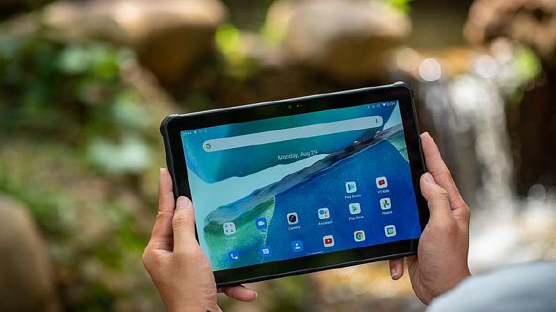Oukitel представила защищенный планшет с мощным аккумулятором на 20 000 мАЧ