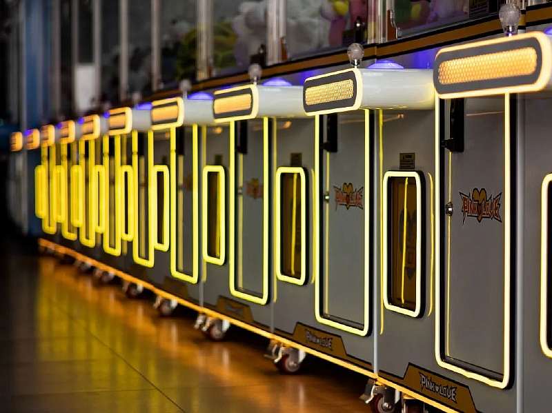 Xiaomi представила сумасшедший камерофон со сменными объективами Leica