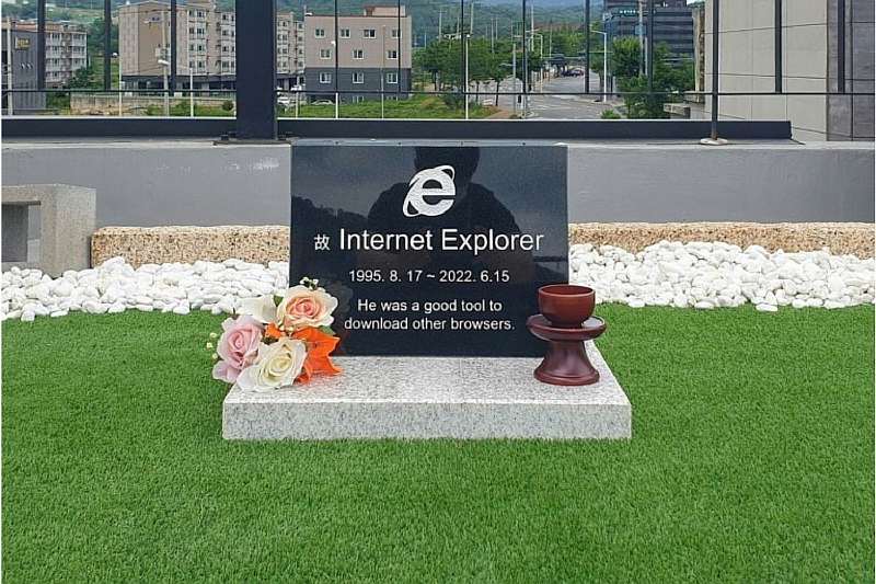 Microsoft окончательно похоронила Internet Explorer. Забудьте об этом браузере