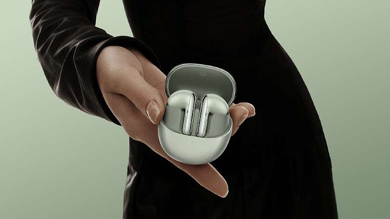 Xiaomi сделала топовые беспроводные наушники. Они отправляют Apple AirPods в прошлое