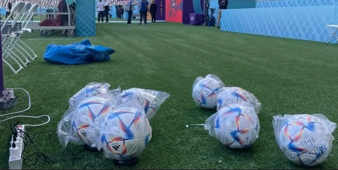 Зачем нужно заряжать мяч на ЧМ-2022? Adidas тестирует новую технологию