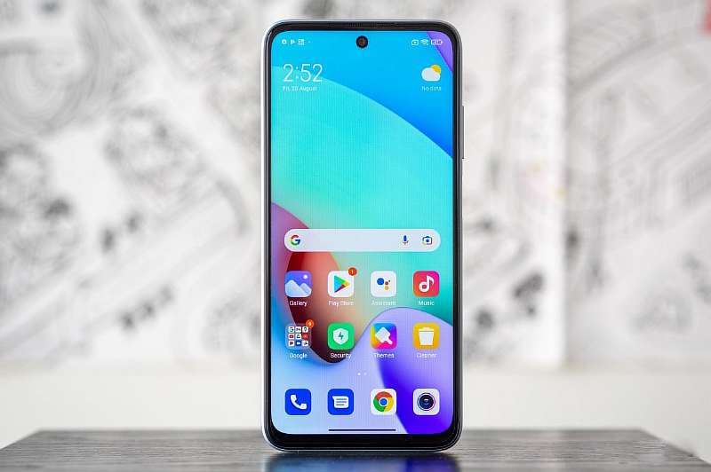 8 лучших недорогих смартфонов Xiaomi. Гид по оптимальным бюджетникам бренда