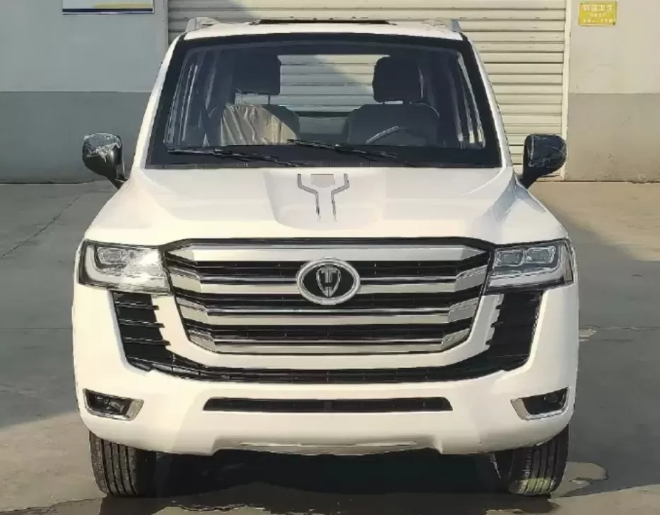 «Крузак»для бедных. Вы будете смеяться, увидев китайскую версию Toyota LC300