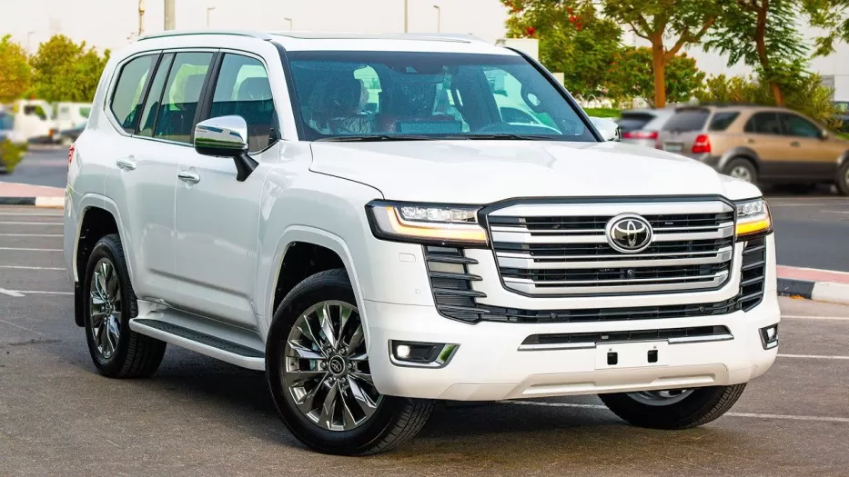 «Крузак»для бедных. Вы будете смеяться, увидев китайскую версию Toyota LC300
