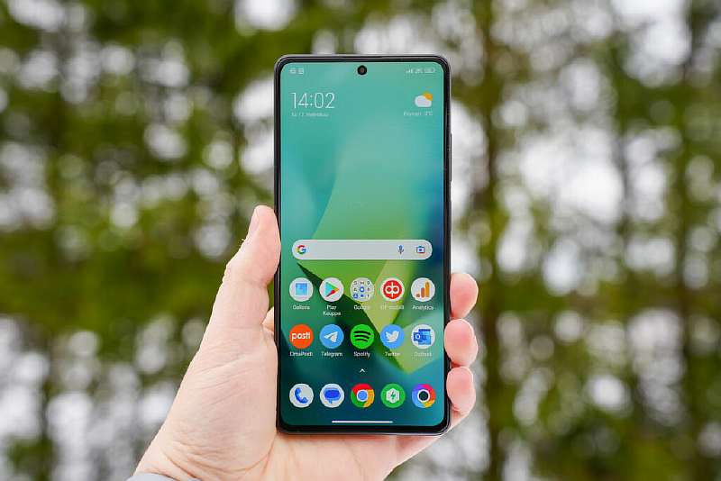 Обзор Poco X5 Pro. Новый топ за свои деньги?