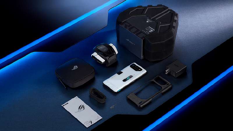 Новый ASUS ROG Phone доступен по минимальной цене. Шикарный геймерский флагман