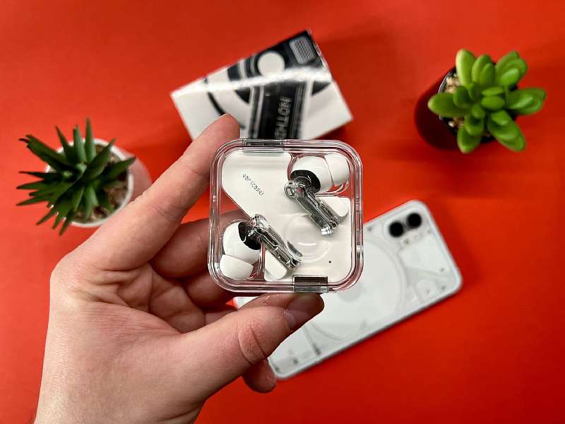Обзор Nothing Ear (2) – лучшая альтернатива AirPods, которую можно найти