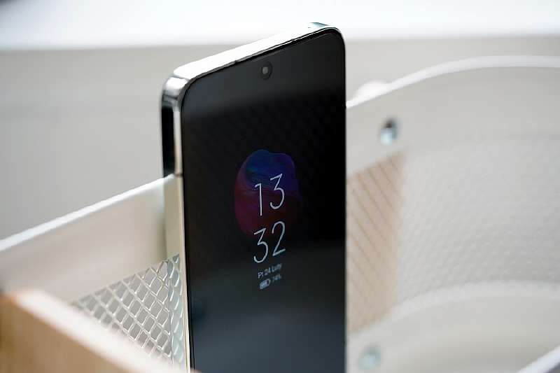 Обзор Xiaomi 13. Маленький флагман — всегда крутой флагман