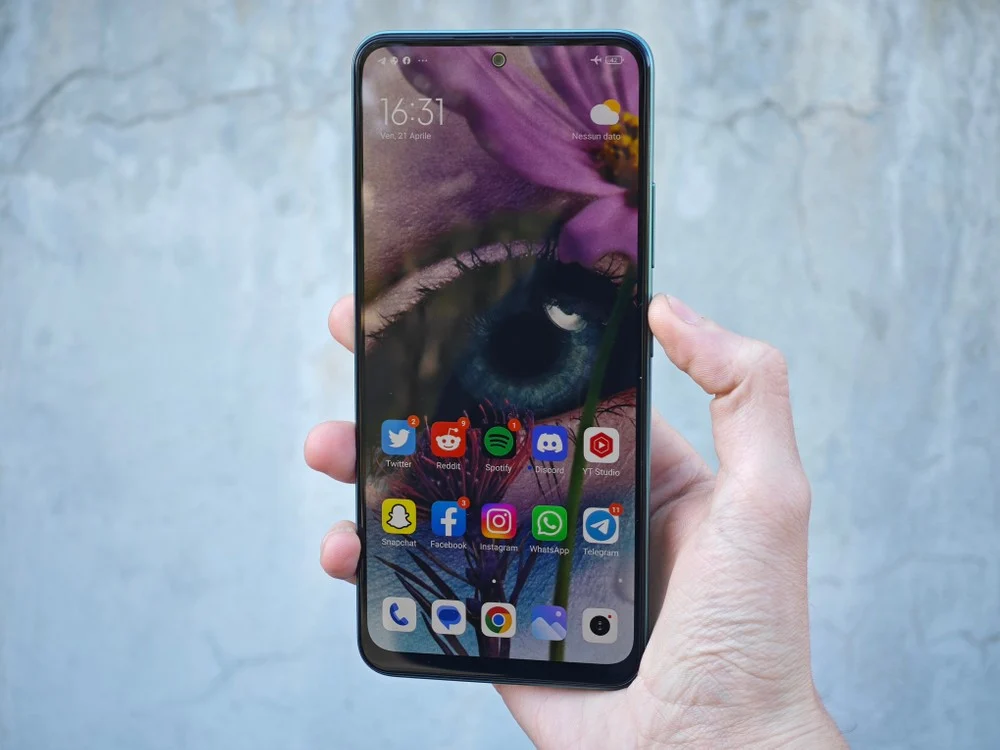 Обзор Redmi Note 12 5G. Не стоит переплачивать, лучше берите 4G-версию