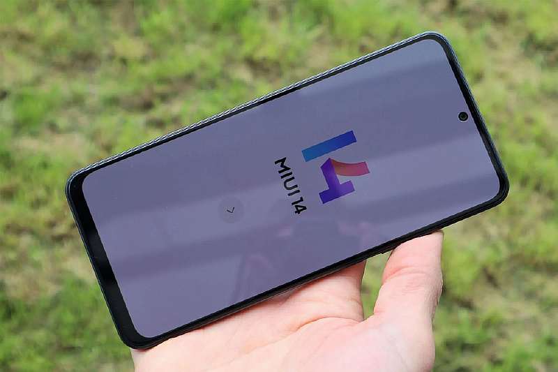 Обзор Redmi Note 12 5G. Не стоит переплачивать, лучше берите 4G-версию