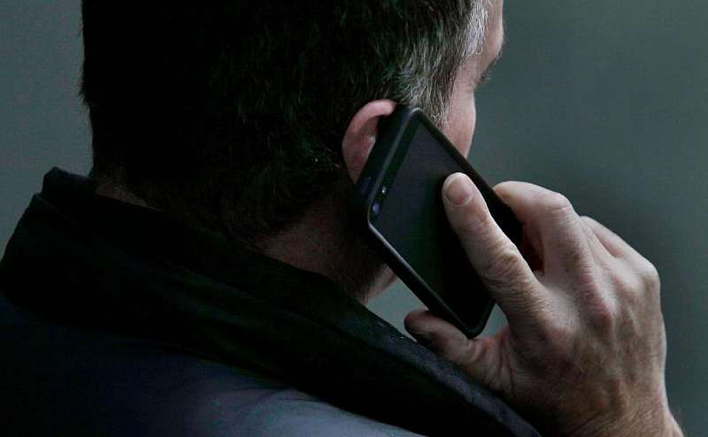 Кто звонит с номера +7 (977), стоит ли брать трубку?