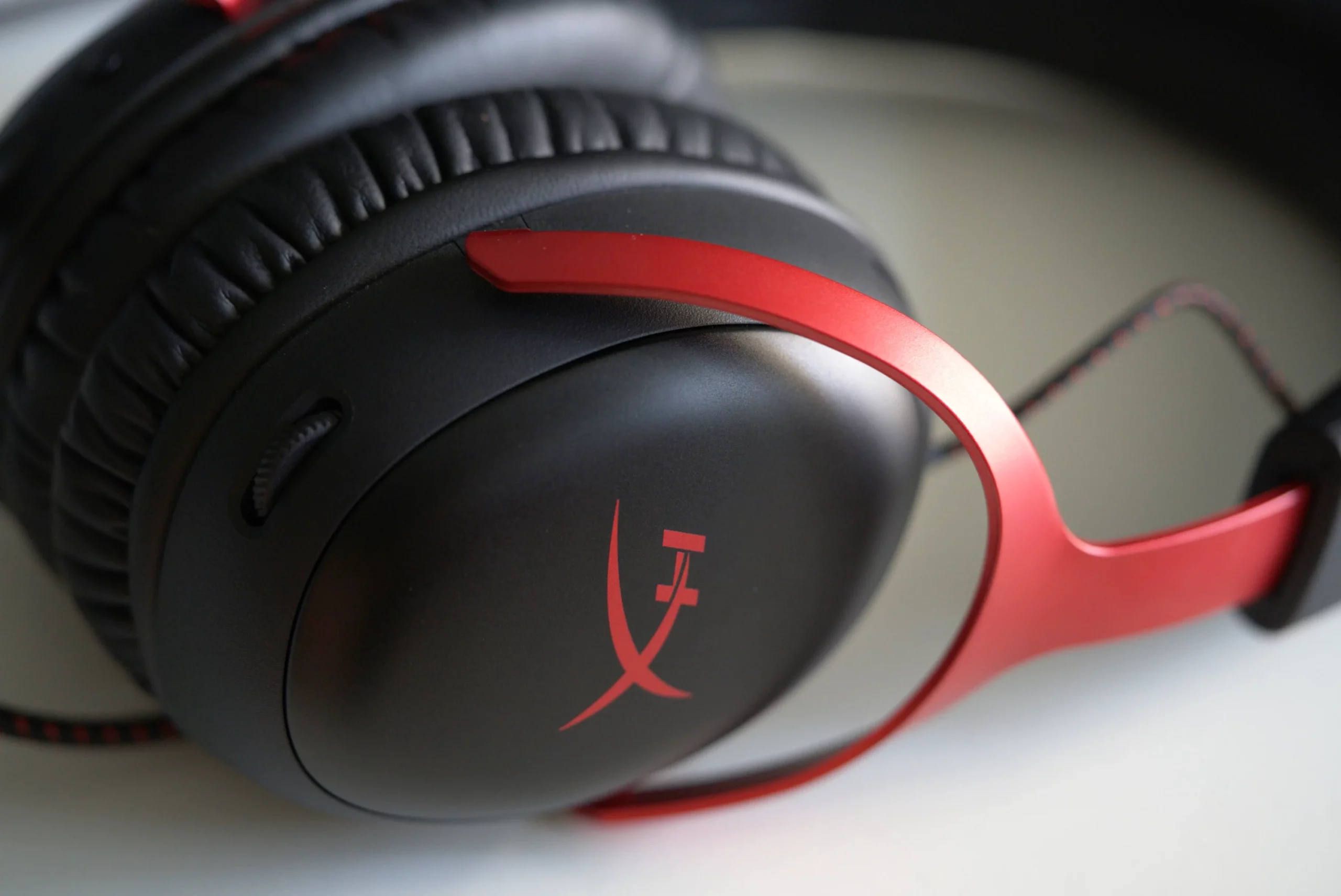 Обзор игровых наушников HyperX Cloud III. Возвращение легенды!